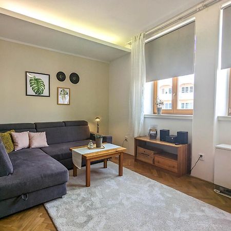 Apartman Pod Valdickou Branou Jicin Exterior foto