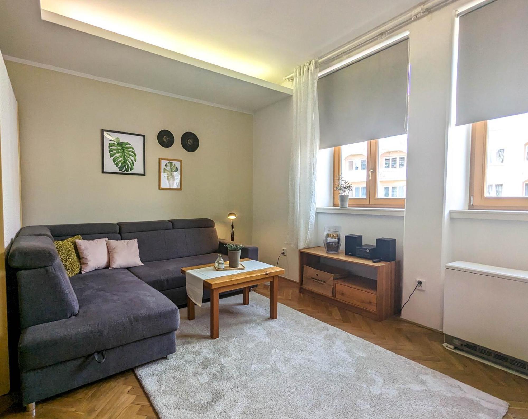 Apartman Pod Valdickou Branou Jicin Exterior foto